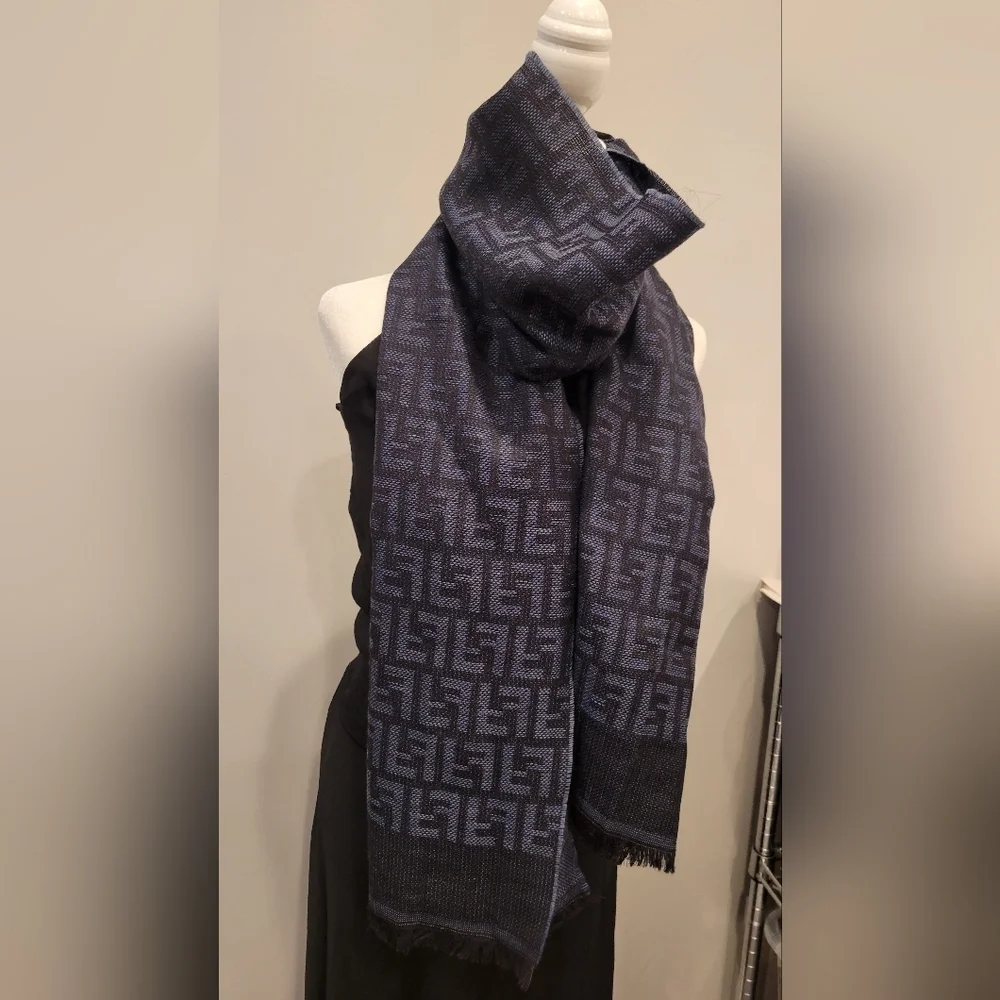 Fendi FF Monogram Blue Men’s 100% Wool Scarf Winter Accessories, Made in Italy.